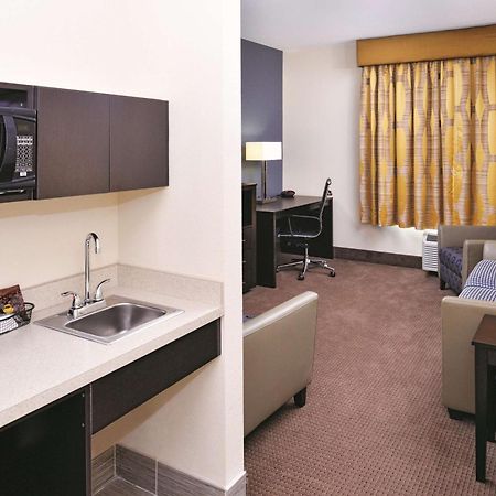 La Quinta By Wyndham Karnes City - Kenedy Екстер'єр фото